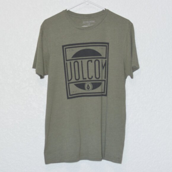 Mens Volcom Green T-Shirt Size L (50% cotton/50% polyester) - Picture 1 of 3